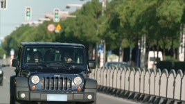 IMCDb.org: Jeep Wrangler Unlimited Rubicon [JK] in 微微一笑很倾城 (Love O2O), 2016 Jeep Wrangler Unlimited in... 