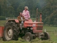 IMCDb.org: Fiat 900 in Los Cuervos, 1984-1986 Fiat 900 in Los Cuervos