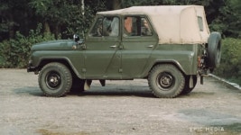 IMCDb.org: 1980 UAZ 469 in Юрка - сын... UAZ 469 in Юрка - сын командира (Yurka - the Son of the... 