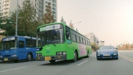 IMCDb.org: 2005 Hyundai Super Aero City [CY] in 피노키오 (Pinocchio), 2014-2015 Hyundai Super Aero City in 피노키오 (Pinocchio)