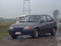 IMCDb.org: 1987 Opel Kadett [E] in "Langs de kade, 1988-1993" Opel Kadett in "Langs de kade"
