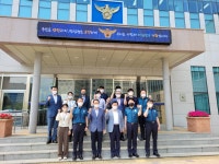 인천논현경찰서복지운영위원회 | 홈>알림마당>위원회 활동 > 위원회-경찰서, 협력과 소통을 위한 간담회(논현경찰서 방문) | 인천자치경찰위원회