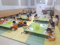 홈>열린광장>포토갤러리 > [시립박물관] 상반기 꼬꼬마, 가자! 박물관으로 5월 23일 (송림어린이집) | 인천광역시립박물관