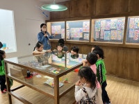 홈>열린광장>포토갤러리 > [인천도시역사관] 유아단체교육 놀이터에서 만나 (5월 24일 아삽유치원) | 인천광역시립박물관