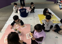 홈>열린광장>포토갤러리 > [한국이민사박물관] 특별전 연계 유아 단체 교육 <토끼의 용궁 구경> 10/22 상록수 어린이집 | 인천광역시립박물관