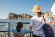 홈>브랜드사업>인천 보물섬 168>보물섬 사진 > 24.10.11.~12. 백령도 [두무진_유람선] | 인천도시브랜드