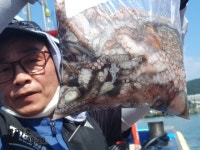 ((팔포1호))삼천포 돌문어 살아있네 (오후 갈치출조)