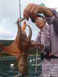 《고성 삼성호》금일 소수인원으로 사량도 문어 조황~!