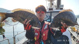 《통영 서하호》 서하호만의 확실한 대물포인트 어초 닷바리