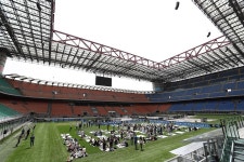 the team, Nerazzurri family all together at San Siro  | NEWS The team around the team, Nerazzurri family all together at San Siro 