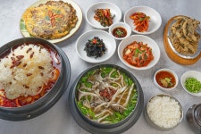 관광안내소 < 여행해설 < 여행서비스 < 머물고 싶은 자연치유도시 제천 머물고 싶은 자연치유도시 제천