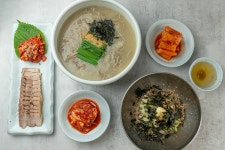관광호텔 < 여행정보 < 여행서비스 < 머물고 싶은 자연치유도시 제천 머물고 싶은 자연치유도시 제천