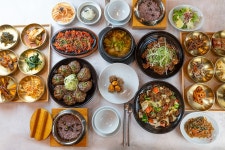 관광안내소 < 여행해설 < 여행서비스 < 머물고 싶은 자연치유도시 제천 머물고 싶은 자연치유도시 제천