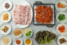 관광호텔 < 여행정보 < 여행서비스 < 머물고 싶은 자연치유도시 제천 머물고 싶은 자연치유도시 제천