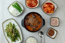 관광호텔 < 여행정보 < 여행서비스 < 머물고 싶은 자연치유도시 제천 머물고 싶은 자연치유도시 제천