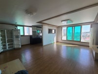 홍스타부동산공인중개사