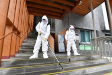 사진으로보는정선(2008~2020) - 코로나19 다중 이용시설 방역 소독 상세화면 | 정선군청 > 열린군정 > 참여소통 > 사진으로보는정선... 