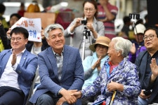 현장스케치(2020년 이전) - 임계사통팔달시장 고래사냥 토크콘서트 상세화면 | 정선열린군수실 > 일하는 정선군수 > 현장스케치(2020년 이전)