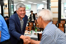 현장스케치(2020년 이전) - 여량면행정복지센터 종합복지회관 증축 제막식 및 경로잔치 상세화면 | 정선열린군수실 > 일하는 정선군수... 