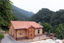 알뜰장터 - 효리네 민박 같은 황토주택 인생템 분양 상세화면 | 정선군청 > 열린군정 > 참여소통 > 군민소통 > 알뜰장터