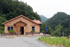 알뜰장터 - 효리네 민박 같은 황토주택 인생템 분양 상세화면 | 정선군청 > 열린군정 > 참여소통 > 군민소통 > 알뜰장터