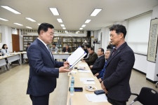 3.11 군내면 주민자치회 위원 위촉장 수여식 | 상세 | 현장스케치 : 진도군 열린군수실