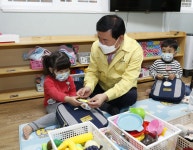 관내 어린이집 방문(삐아제, 브니엘 어린이집) | 상세 | 현장스케치 : 진도군 열린군수실