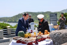 제480회 이충무공 탄신제 행사 | 상세 | 현장스케치 : 진도군 열린군수실
