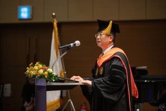 동정 읽기(하토야마 유키오 일본 前 총리 명예박사 학위 수여 및 특강)