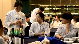 포토갤러리 읽기([위탁교육] 해외진출 한식 영셰프 양성교육 (심영국 교수님))