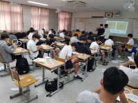 제주제일직업소개소 | 보도자료 > 제주제일중, 2학년 4차 산업관련 진로, 직업체험(드론제작) 실시 | 제주교육소식