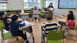 보도자료 > 구좌중앙초,‘시작(詩作)하는 아이들’프로그램 운영으로 개교 100주년 기념 시집을 준비해요 | 제주교육소식