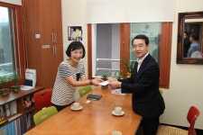 교육청소식 > 교육지원청 > 서귀포시교육지원청, 2016년 추석맞이 사회복지시설 위문금 전달 | 제주교육소식