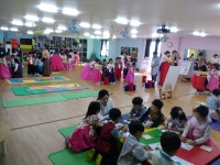 학교소식 > 전체 > 서귀중앙초등학교병설유치원, 2018 느영나영 신명나는 민속놀이 한마당 | 제주교육소식