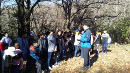 학교소식 > 유치원/초등학교 > 도순초, 항일애국 정신의 뿌리를 찾다! - 전교생 도순리 법정사 탐방 | 제주교육소식