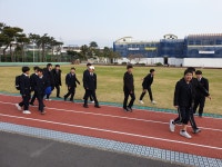 학교소식 > 중학교 > 효돈중, ‘걷기 및 스포츠 활동’으로 아침 건강생활 본격 시작 | 제주교육소식