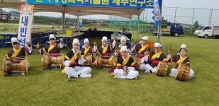 학교소식 > 유치원/초등학교 > 구좌중앙초, “할머니, 할아버지 건강하세요.” 5월 8일 어버이날 행사에 다녀왔어요. | 제주교육소식