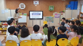 학교소식 > 유치원/초등학교 > 인화초등학교병설유치원, “아이조아 프로젝트 돈 나와라! 뚝딱!”실시 | 제주교육소식