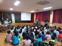 학교소식 > 유치원/초등학교 > 세화초, 빛 그림 동화극장 공연 열려 | 제주교육소식