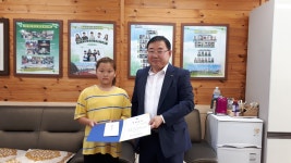 학교소식 > 유치원/초등학교 > 제주은행 한림초등학교에 장학금 전달 | 제주교육소식