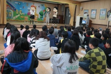 학교소식 > 유치원/초등학교 > 북촌초, 인형극을 통한 성폭력예방교육 실시 | 제주교육소식