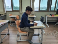 학교소식 > 중학교 > 표선중, 영재학급 쌍방향 온라인 팀티칭 지도 실시 | 제주교육소식