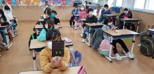 학교소식 > 유치원/초등학교 > 동홍초, 2학년 인성교육 프로그램-그림책을 통한 마음 가꾸기 프로그램 실시 | 제주교육소식