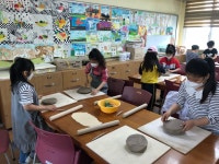 학교소식 > 유치원/초등학교 > 위미초, 3학년 도자기 만들기 체험 실시 | 제주교육소식
