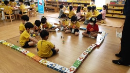 학교소식 > 유치원/초등학교 > 신광초병설유치원, 함께하는 손(手)심(心)엉 인성놀이터 실시 | 제주교육소식