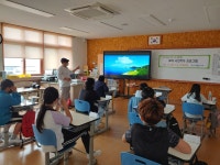 학교소식 > 전체 > 추자초, 추자 오감 프로젝트 꼬마 사진작가 프로그램 운영 | 제주교육소식