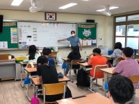 학교소식 > 유치원/초등학교 > 광령초, 4∙3 명예 교사 수업 실시 | 제주교육소식