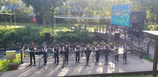 학교소식 > 유치원/초등학교 > 서귀서초, 제13회 솜반천 청소년 영상문화 축제 개막공연 참가 | 제주교육소식