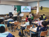학교소식 > 유치원/초등학교 > 안덕초, 2학년 찾아가는 환경교실 실시 | 제주교육소식