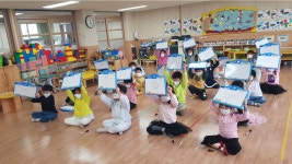 학교소식 > 유치원/초등학교 > 신광초병설유치원, 책 축제 꿈 찾아! 끼 찾아! 책과 함께 꿈꾸기 실시 | 제주교육소식